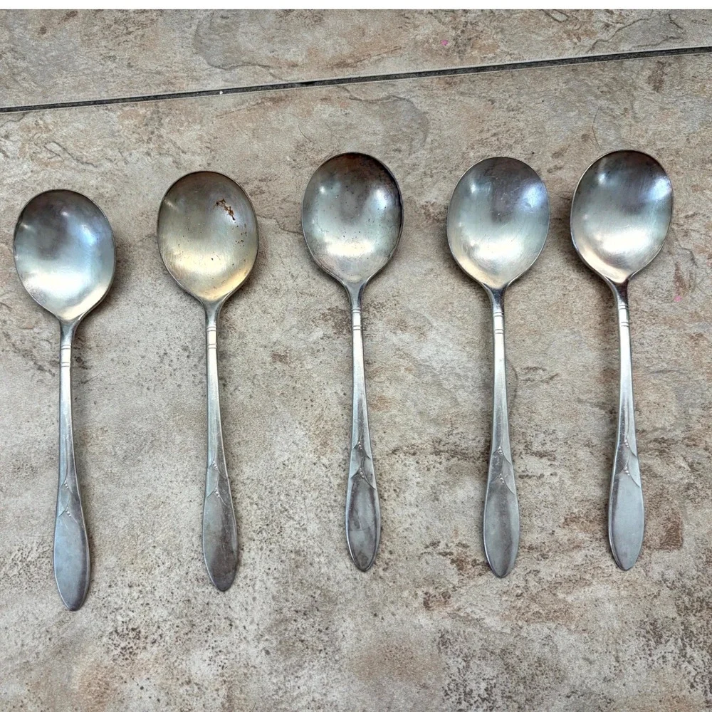 Vintage Community Plate Lady Hamilton Silver Plated Spoons Set of 5 Oneida 1932